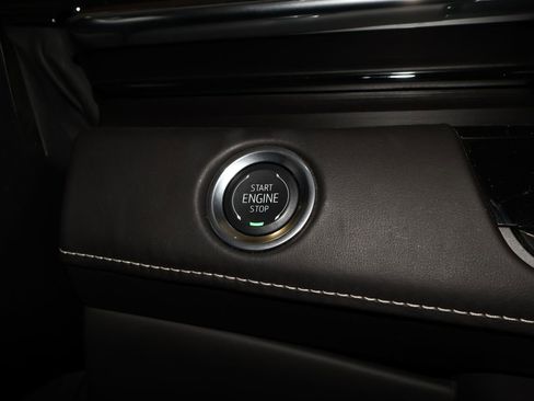 Certified 2024 Cadillac Escalade ESV Sport Platinum w/ LPO, ONYX Package AWD/4WD image 18