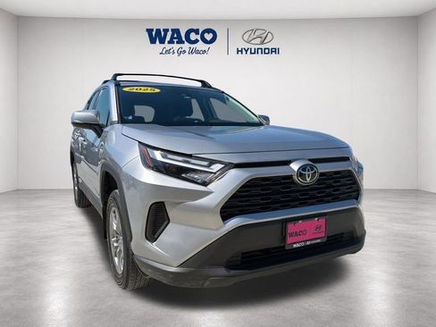 Used 2025 Toyota RAV4 XLE w/ Convenience Package AWD/4WD image 32