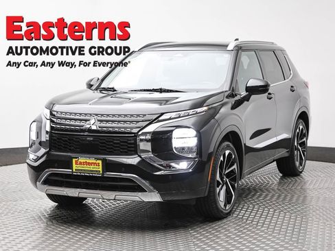 Used 2022 Mitsubishi Outlander SEL AWD/4WD image 1
