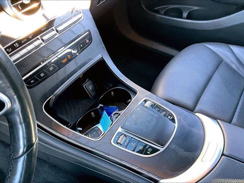 Used 2021 Mercedes-Benz GLC 300 GLC 300 image 15