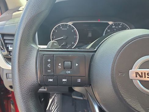 Used 2021 Nissan Rogue SV AWD/4WD image 15