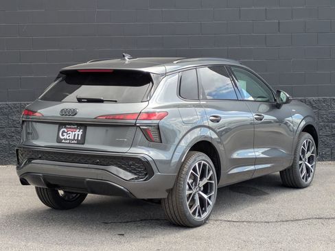 New 2026 Audi Q3 quattro 2.0T AWD/4WD image 5