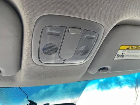 Used 2012 Kia Soul + image 17