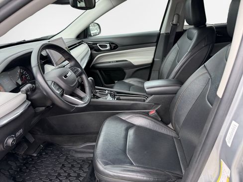 Used 2022 Jeep Compass Limited AWD/4WD image 12