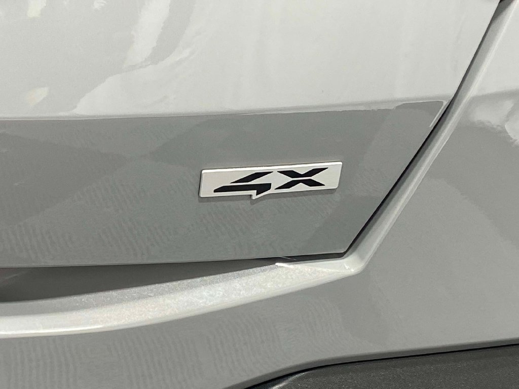 New 2026 Kia Sorento S AWD/4WD image 8