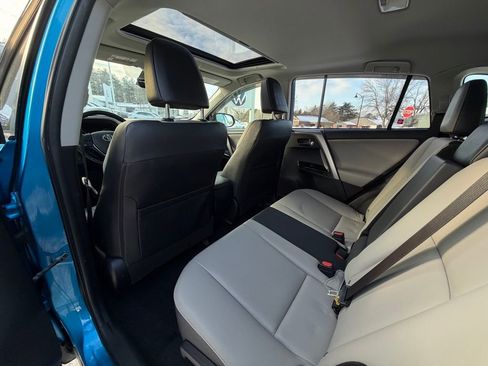 Used 2016 Toyota RAV4 Limited image 26
