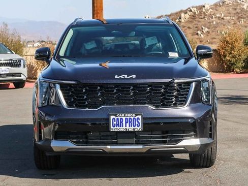 New 2026 Kia Sorento S image 3