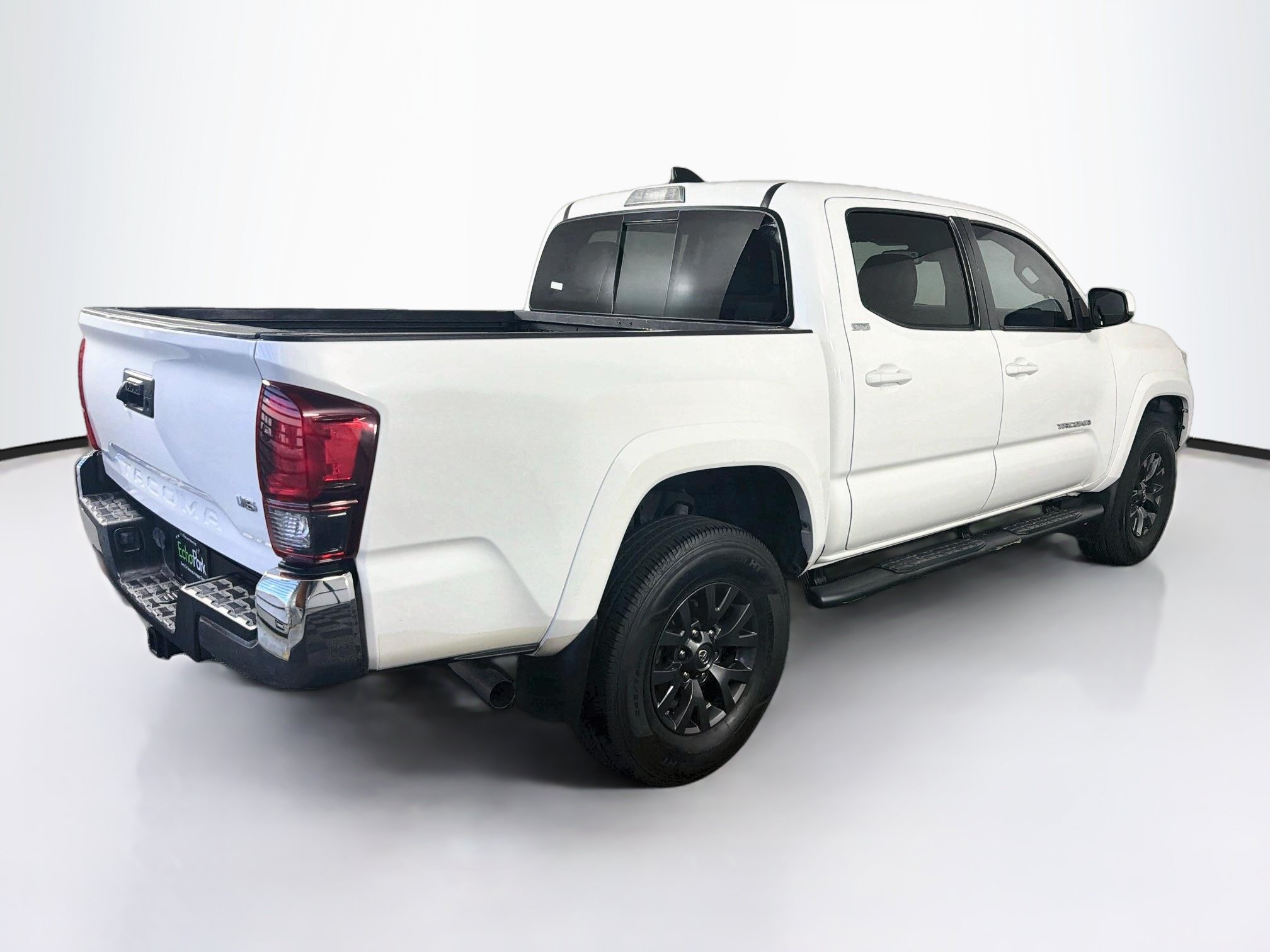 Used 2020 Toyota Tacoma SR5 RWD image 9