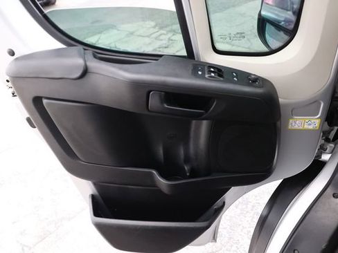 Used 2022 RAM ProMaster 2500 FWD image 35