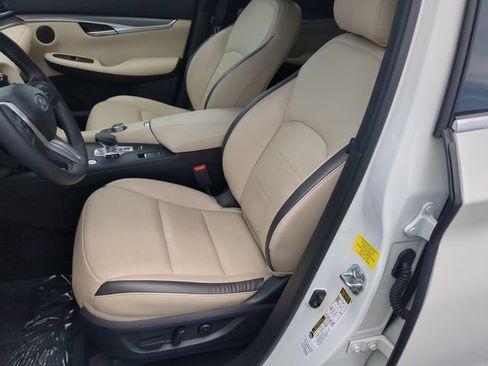 Used 2022 INFINITI QX50 Luxe w/ Cargo Package FWD image 23