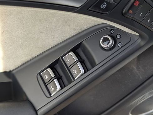 Used 2017 Audi S5 3.0T Cabriolet w/ Technology Package image 24