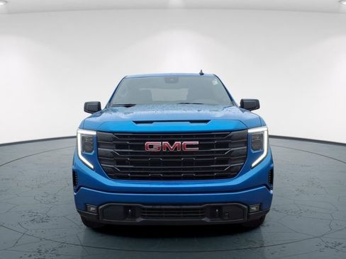 Used 2023 GMC Sierra 1500 Elevation w/ Preferred Package AWD/4WD image 2