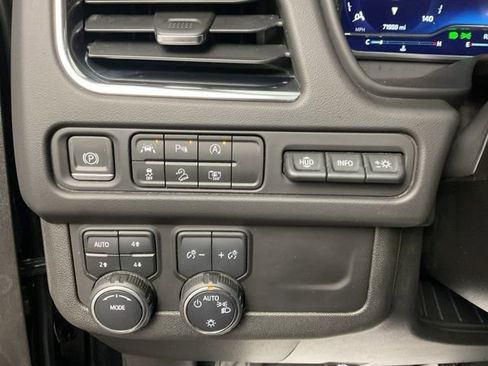 Certified 2023 Chevrolet Suburban High Country w/ LPO, Illumination Package image 15