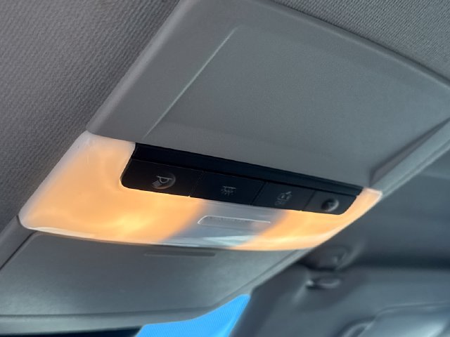 Used 2024 Nissan Sentra SV FWD image 31