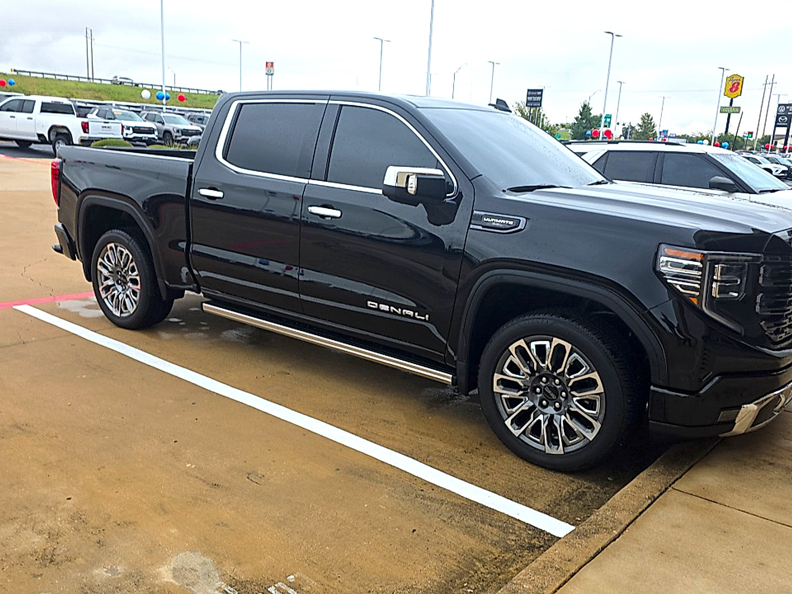 Used 2026 GMC Sierra 1500 Denali Ultimate AWD/4WD image 10