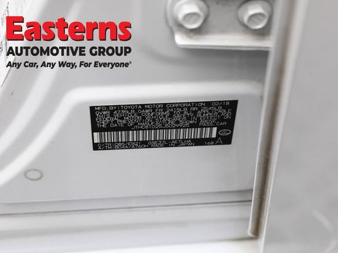 Used 2018 Lexus IS 300 AWD w/ Comfort Package image 38