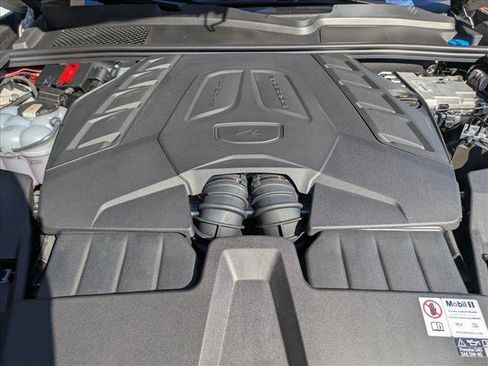 Used 2024 Porsche Cayenne S image 23