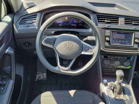 Used 2023 Volkswagen Tiguan S FWD image 16