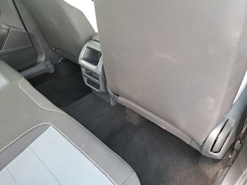 Certified 2025 Volkswagen Taos S FWD image 11
