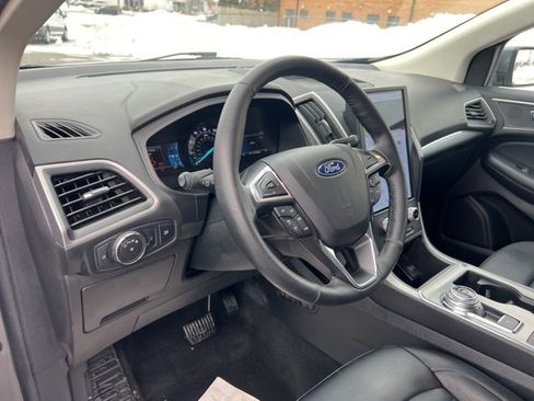 Certified 2022 Ford Edge SEL image 7