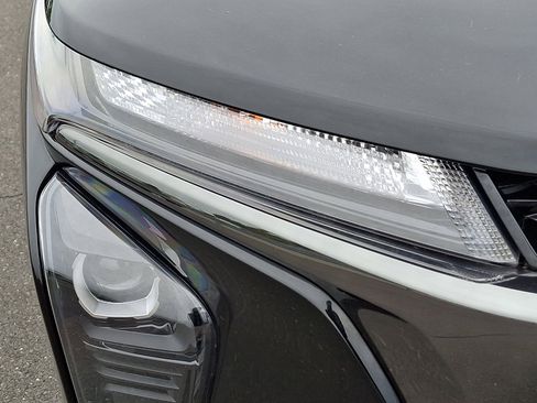 Certified 2024 Chevrolet Trax RS FWD image 9