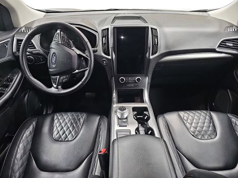 Used 2024 Ford Edge Titanium AWD/4WD image 9