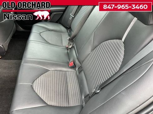 Used 2018 Toyota Camry L image 7