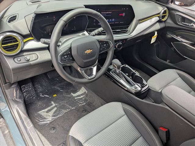 New 2026 Chevrolet Trax LT FWD image 3