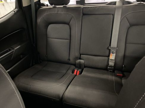 Used 2018 Chevrolet Colorado LT image 39