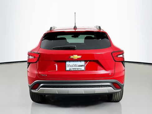 New 2026 Chevrolet Trax LT w/ LT Convenience Package image 6