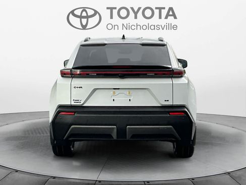 New 2026 Toyota C-HR AWD/4WD image 4