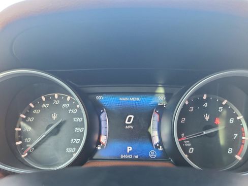 Used 2017 Maserati Levante w/ Sport Package AWD/4WD image 13