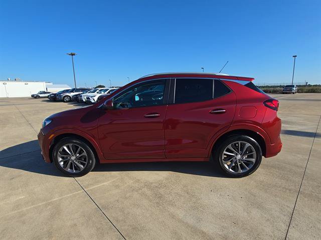 Used 2022 Buick Encore GX Select w/ Advanced Technology Package FWD image 8