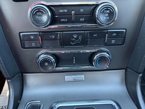 Used 2013 Ford Mustang GT Premium w/ Security Pkg RWD image 23