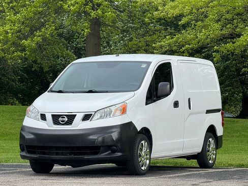 Used 2013 Nissan NV200 S w/ Cruise Control Pkg FWD image 4