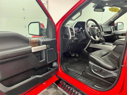Used 2020 Ford F150 Lariat w/ Equipment Group 502A Luxury AWD/4WD image 16