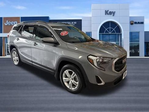 Used 2019 GMC Terrain SLE w/ Driver Convenience Package AWD/4WD image 11