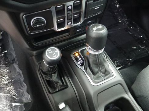 New 2026 Jeep Wrangler Unlimited Sport AWD/4WD image 34