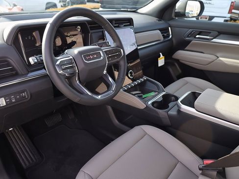 New 2026 GMC Terrain Elevation w/ Elevation Premium Package image 12
