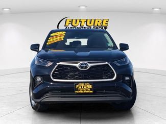 Certified 2024 Toyota Highlander LE video 2