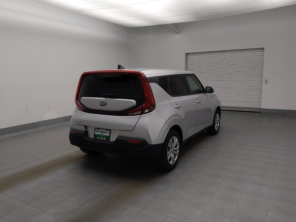 Used 2021 Kia Soul LX FWD image 9
