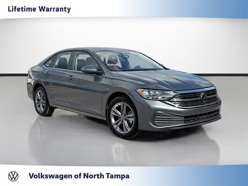 Used 2023 Volkswagen Jetta SE FWD image 1