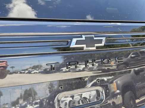 Used 2023 Chevrolet Tahoe RST w/ Sport Performance Package RWD image 12