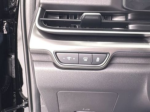 New 2026 Kia Carnival SX w/ SX Dark Edition Package image 33