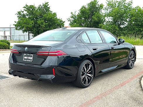 New 2027 BMW 530i w/ M Sport Package RWD image 8