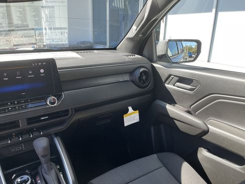 New 2026 Chevrolet Colorado W/T image 56