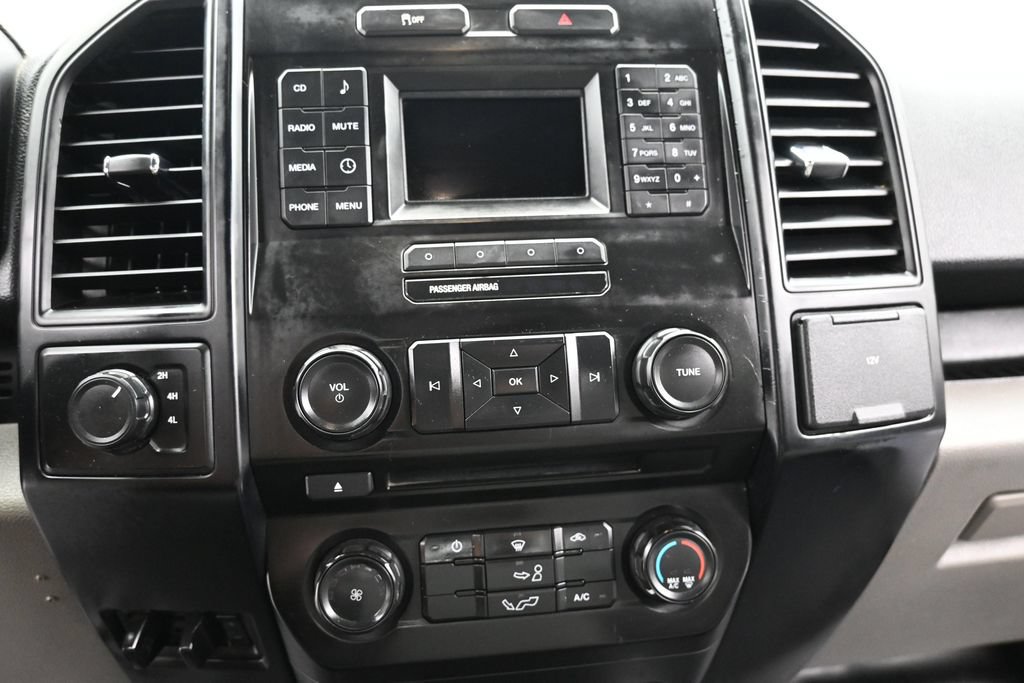 Used 2016 Ford F150 XL w/ Equipment Group 101A Mid AWD/4WD image 15