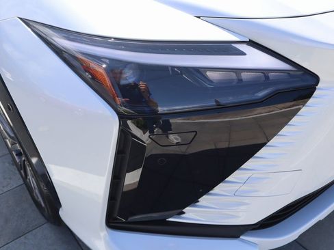 New 2026 Lexus RZ 450e AWD image 13