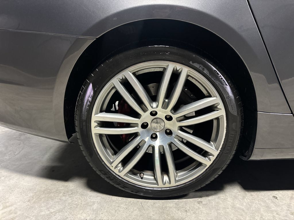 Used 2018 Maserati Quattroporte S GranLusso RWD image 43