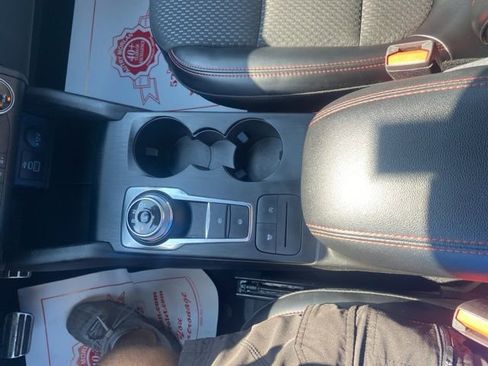 Used 2024 Ford Escape ST-Line image 24